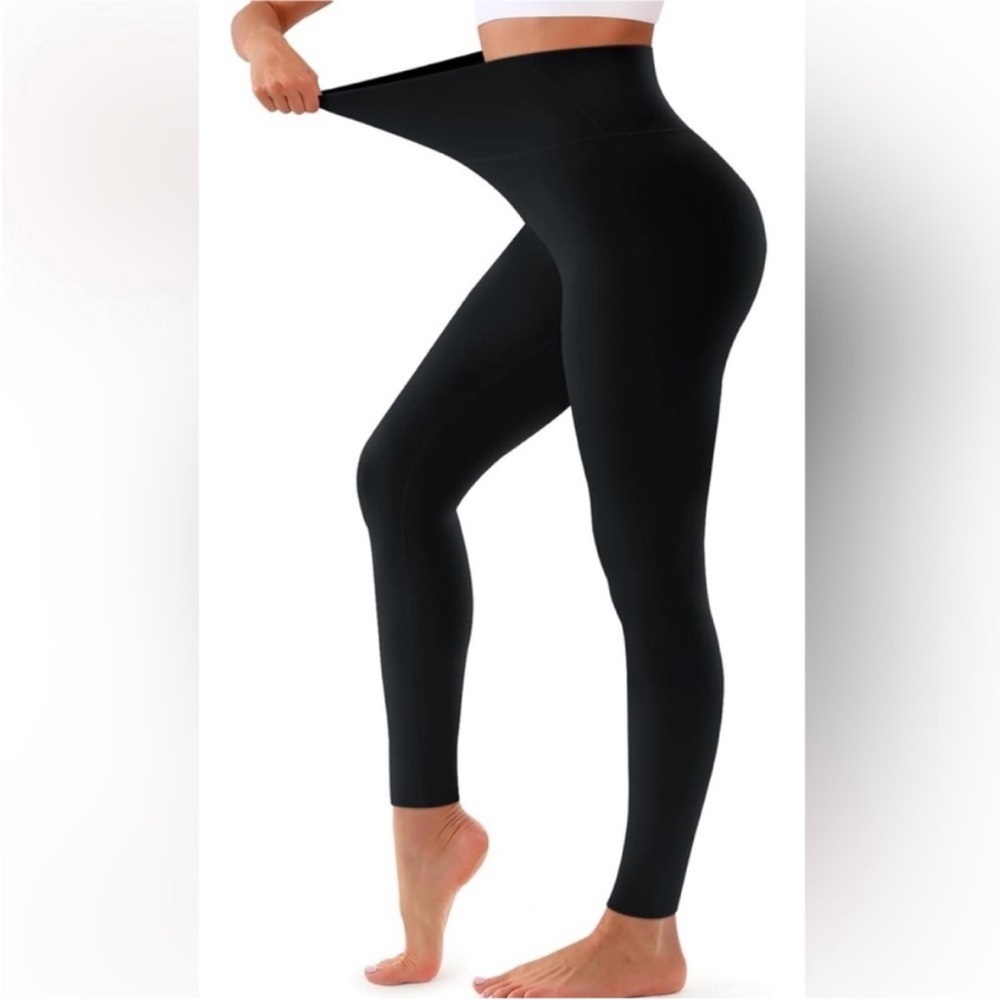 124. Classic High-Waisted Black Leggings Size L-XL NWT